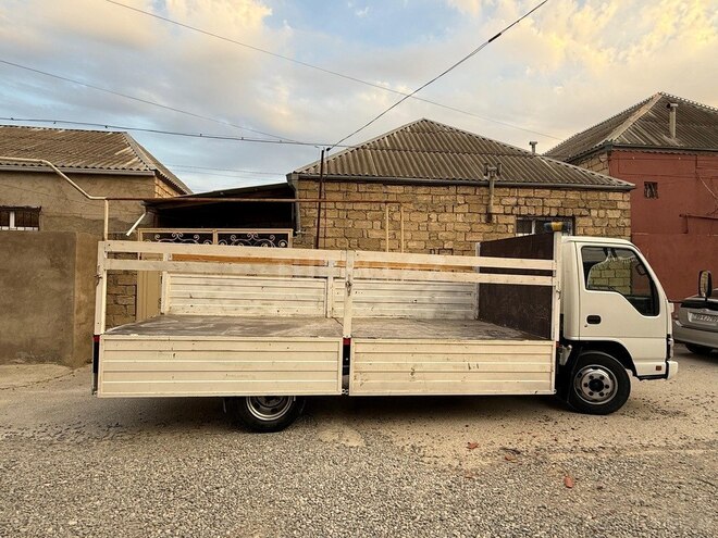 Isuzu NPR 66 P 2006, 182,000 km - 4.3 л - Bakı