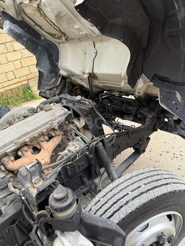 Isuzu NPR 66 P 2006, 182,000 km - 4.3 л - Bakı