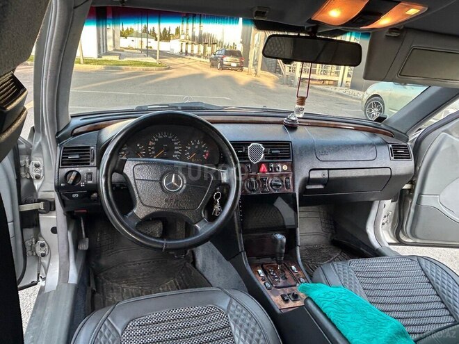 Mercedes C 200-5