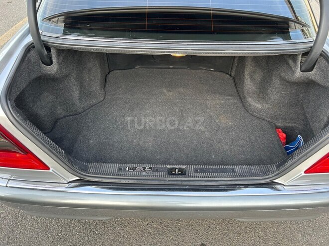 Mercedes C 200-8