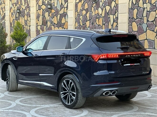 Jetour X70 PLUS 2022, 25,500 km - 1.6 л - Bakı