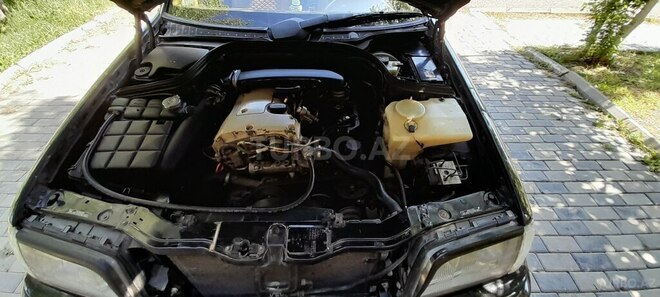 Mercedes C 230 1997, 195,000 km - 2.3 l - Bakı