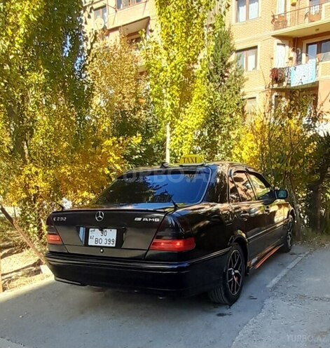 Mercedes C 230 1997, 195,000 km - 2.3 l - Bakı