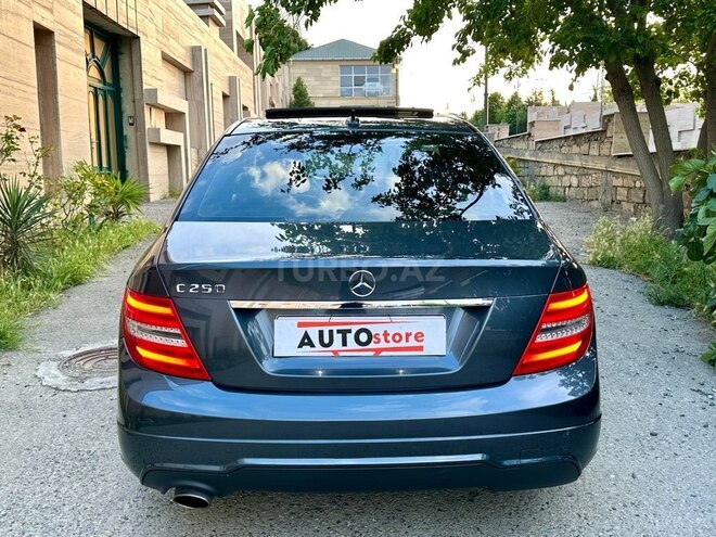 Mercedes C 250-7