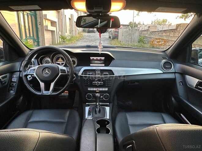 Mercedes C 250-13