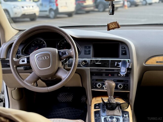 Audi A6 2005, 260,000 km - 3.1 l - Bakı