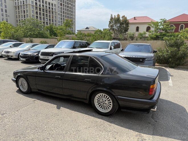 BMW 520 1990, 250,000 km - 2.0 l - Bakı