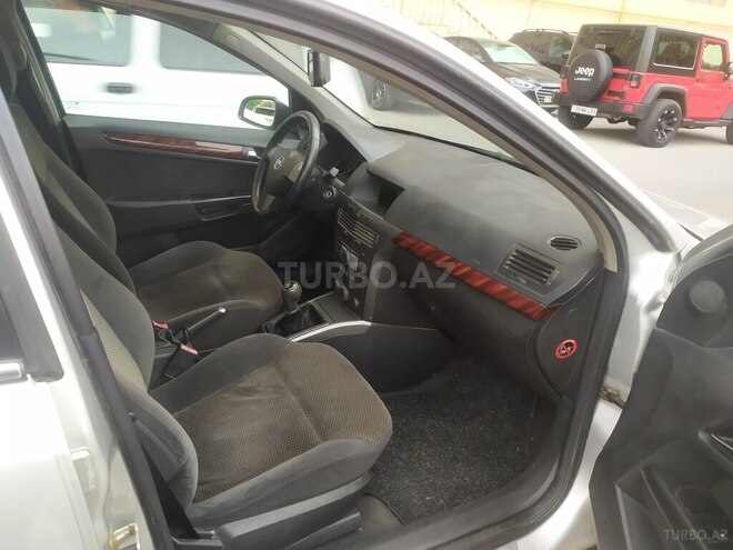 Opel Astra 2005, 275,138 km - 1.8 l - Bakı