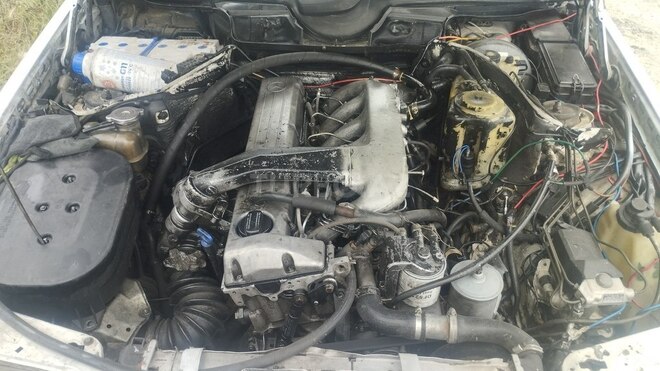 Mercedes E 300 d 1994, 570,200 km - 3.0 l - Bakı