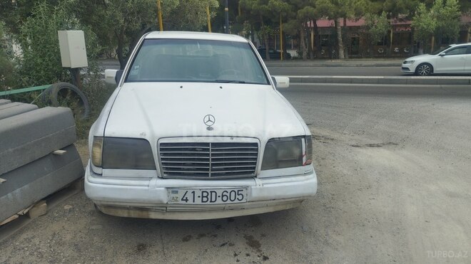Mercedes E 300 d 1994, 570,200 km - 3.0 l - Bakı