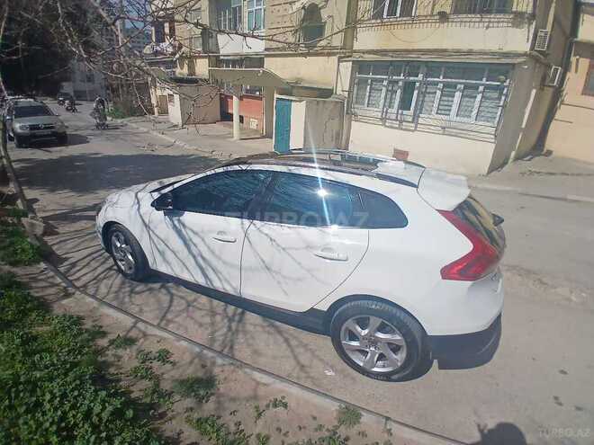 Volvo V40 2015, 168,000 km - 2.0 l - Bakı