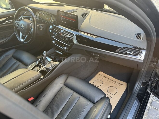 BMW 520e-7