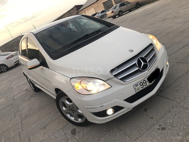 Mercedes B 180 2011, 137,000 km - 1.7 l - Sumqayıt