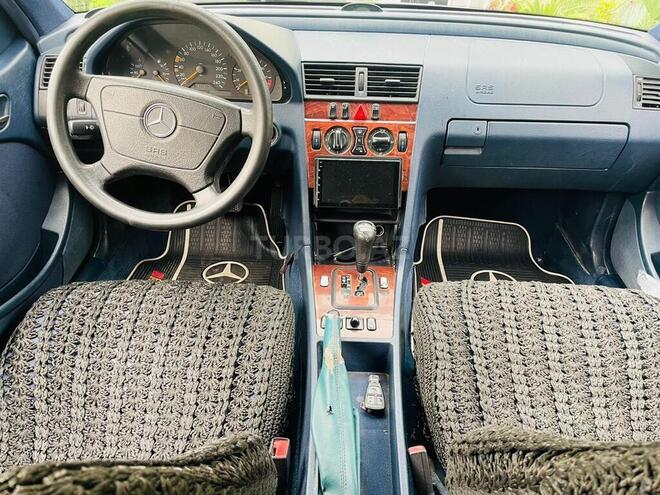 Mercedes C 200 1999, 550,000 km - 2.0 l - Göyçay