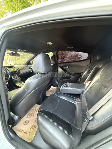 Hyundai Elantra 2012, 196,000 km - 1.8 l - Bakı