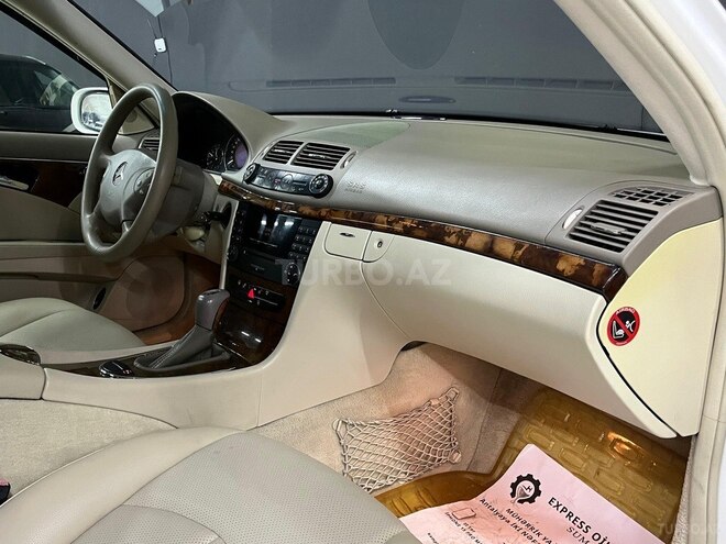 Mercedes E 240 2005, 325,340 km - 2.6 l - Sumqayıt