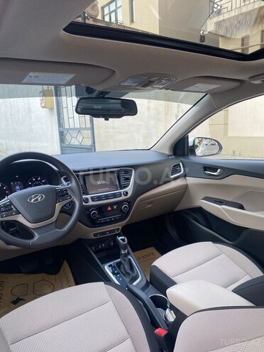 Hyundai Accent 2022, 56,000 km - 1.6 l - Bakı