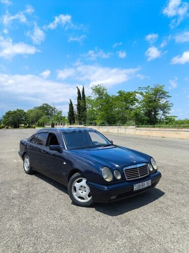 Mercedes E 200 1997, 381,000 km - 2.0 l - Tərtər