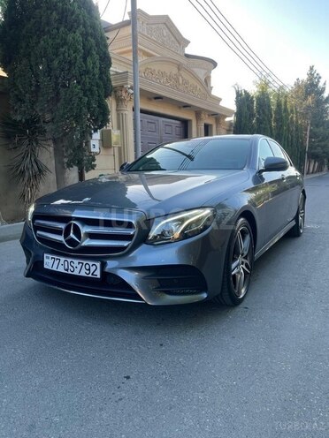Mercedes E 220 d 2017, 106,270 km - 2.0 l - Bakı
