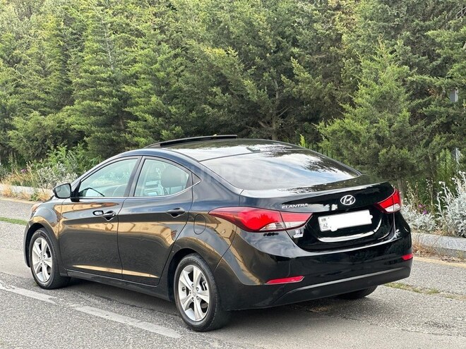 Hyundai Elantra 2015, 193,000 km - 1.8 l - Bakı