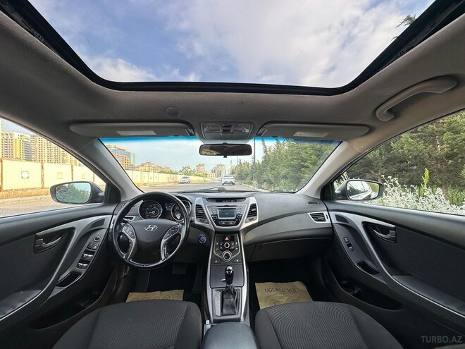 Hyundai Elantra 2015, 193,000 km - 1.8 l - Bakı