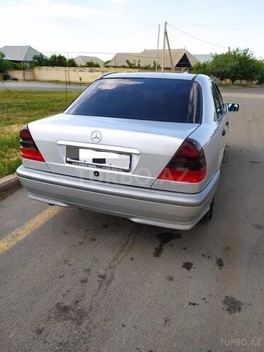 Mercedes C 180 2000, 299,296 km - 1.8 l - Gəncə