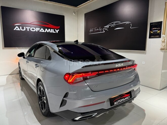 Kia K5-7