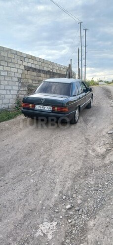 Mercedes 190 1990, 200,000 km - 1.8 l - Tovuz