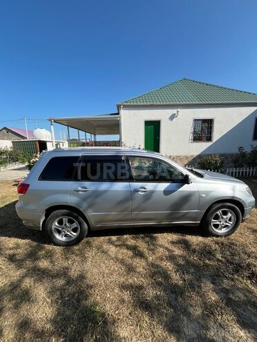 Mitsubishi Airtrek 2003, 261,000 km - 2.0 л - Sumqayıt