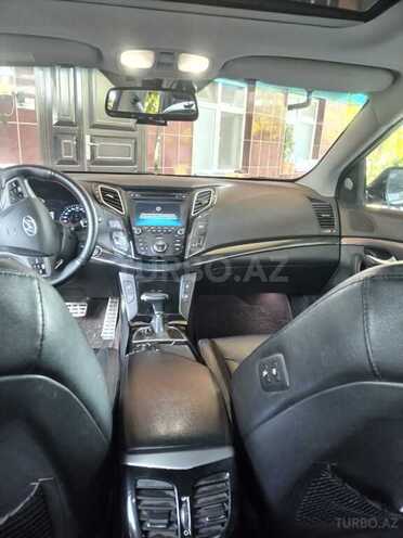 Hyundai i40 2012, 115,000 km - 1.7 l - Ağcabədi