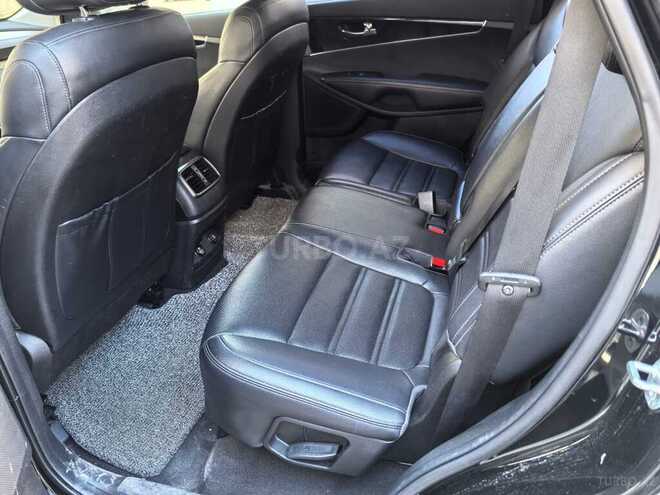 Kia Sorento-8