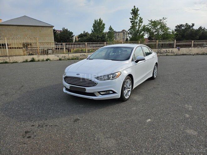 Ford Fusion (North America) 2017, 140,000 km - 2.0 л - Bakı