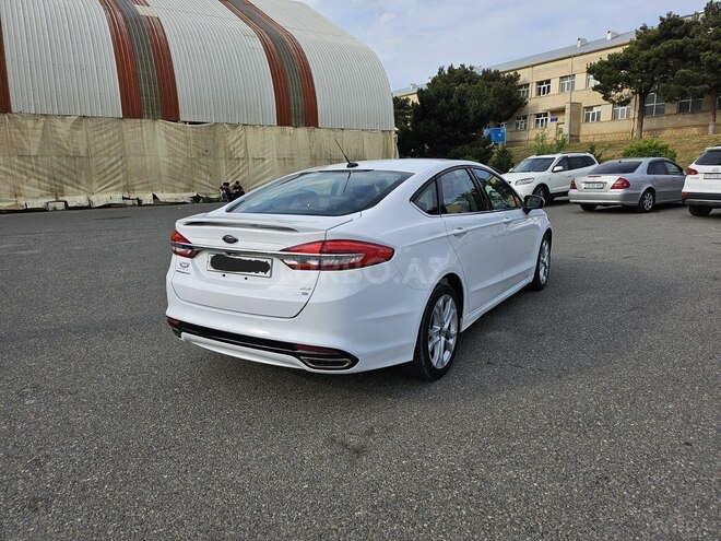 Ford Fusion (North America) 2017, 140,000 km - 2.0 л - Bakı