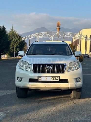 Toyota Land Cruiser Prado 2009, 156,000 km - 2.7 л - Qax