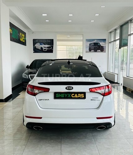Kia Optima-17