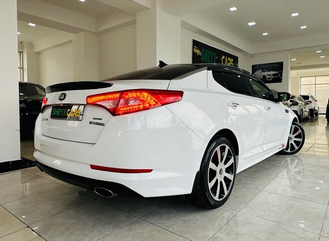 Kia Optima-15