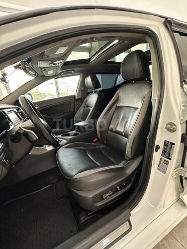 Kia Optima-22