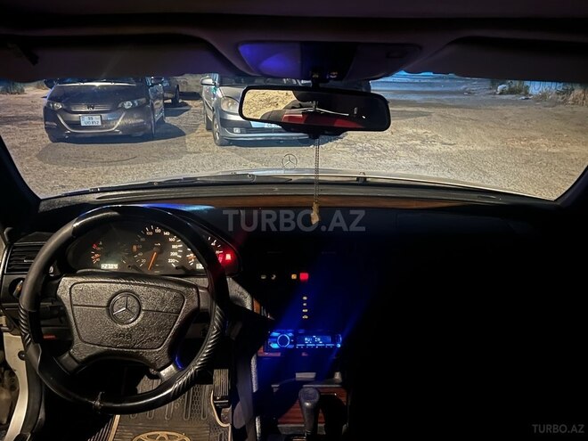 Mercedes C 220 d 1995, 370,000 km - 2.2 l - Bakı