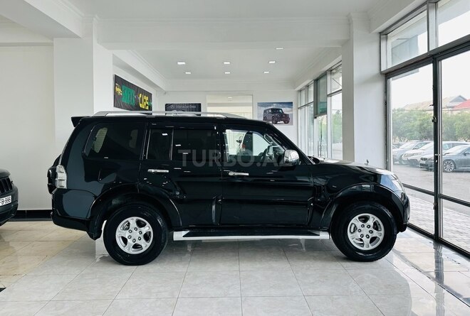 Mitsubishi Pajero 2007, 195,000 km - 3.0 l - Sumqayıt