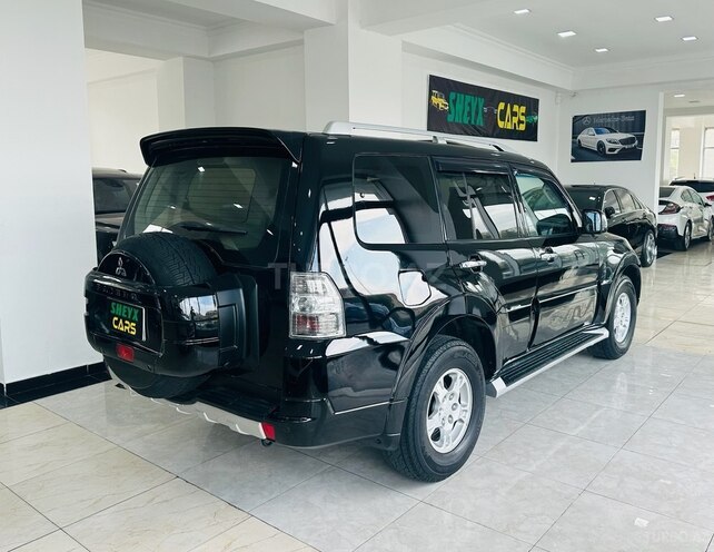 Mitsubishi Pajero 2007, 195,000 km - 3.0 l - Sumqayıt