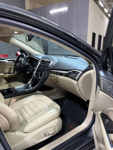Ford Fusion (North America) 2015, 185,085 km - 1.5 л - Sumqayıt
