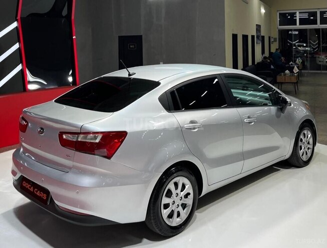 Kia Rio-10