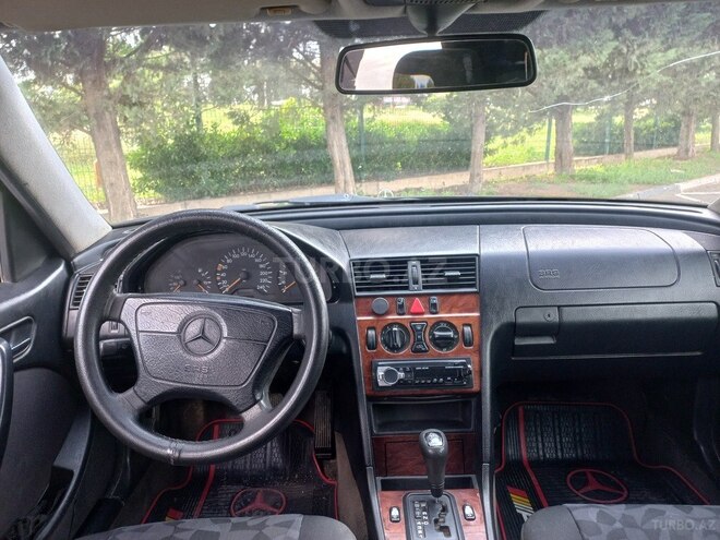 Mercedes C 180 1997, 250,000 km - 1.8 l - Şəmkir