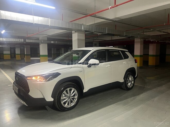 Toyota Corolla Cross 2025, 0 km - 2.0 л - Bakı