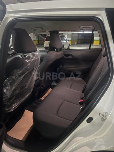 Toyota Corolla Cross 2025, 0 km - 2.0 л - Bakı