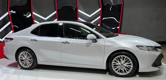 Toyota Camry 2019, 180,008 km - 2.5 л - Sumqayıt