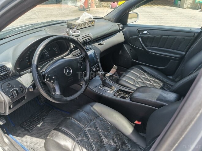 Mercedes C 200-10
