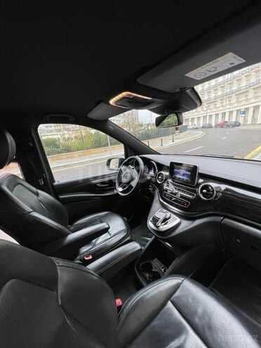Mercedes V 220 2014, 239,000 km - 2.2 l - Bakı