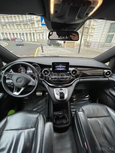 Mercedes V 220 2014, 239,000 km - 2.2 l - Bakı