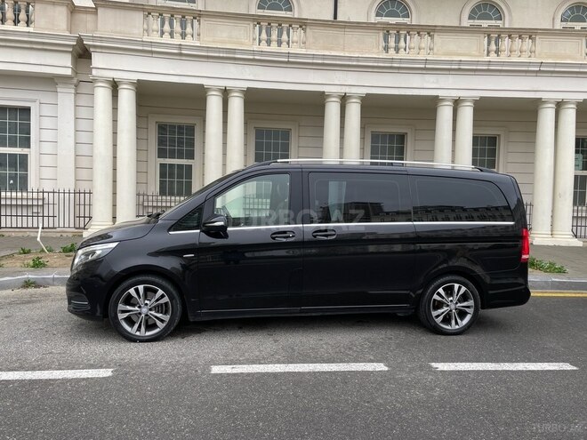 Mercedes V 220 2014, 239,000 km - 2.2 l - Bakı